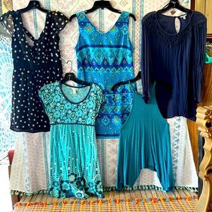 Bundle of (5) various brands, SIZE SMALL ladies clothing all in good condition.